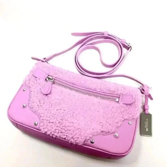 Coach Shearling Leather Small Rhyder Pochette Zip Crossbody Bag
36490 Pink - Picture 1 of 10